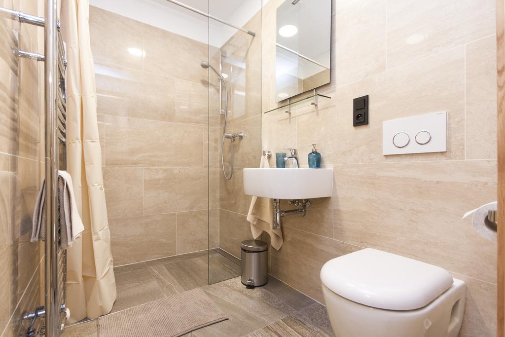 Manesova Astra Apartment Prága Szoba fotó