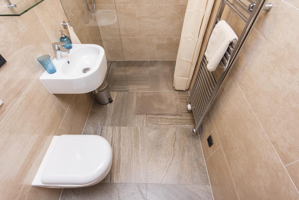 Manesova Astra Apartment Prága Szoba fotó